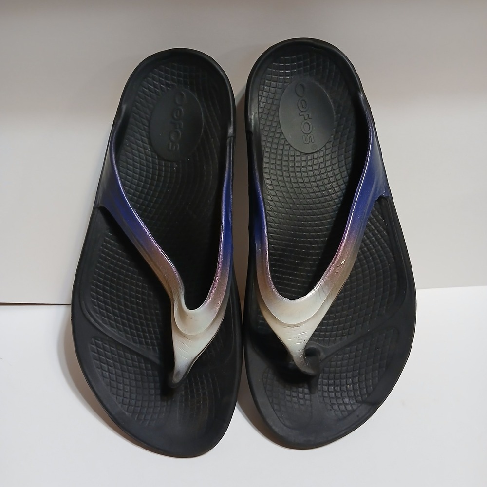 OOFOS OOlala Luxe Women 5 Calypso Sandals Black Thong Recovery 848282012799 - Picture 4 of 9